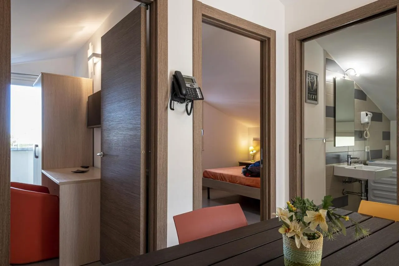 Borgo Aranci - Appartamento In Villa Rosa - 16B Castellammare del Golfo 0*,