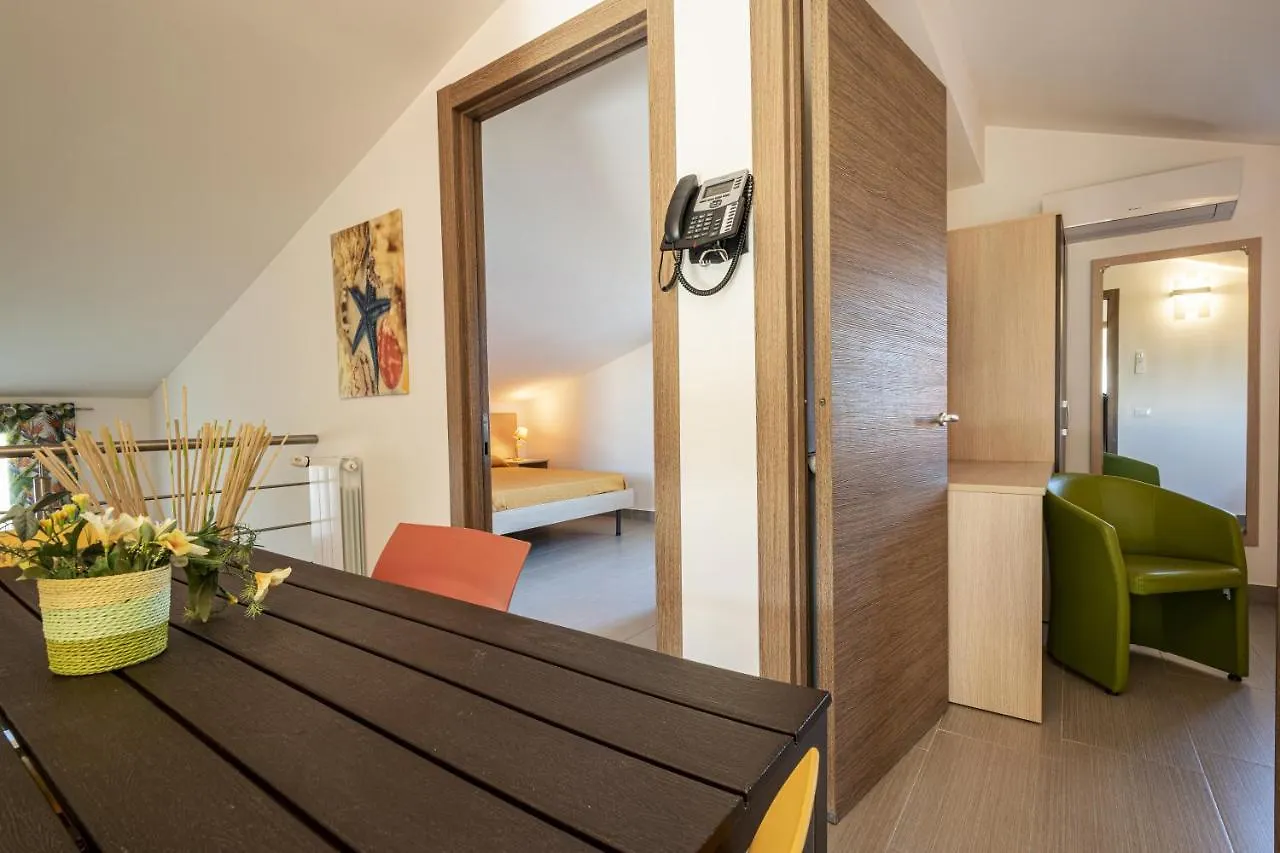 Borgo Aranci - Appartamento In Villa Rosa - 16B Castellammare del Golfo Apartment